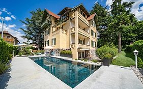 Villa Tell Rooms And Suites